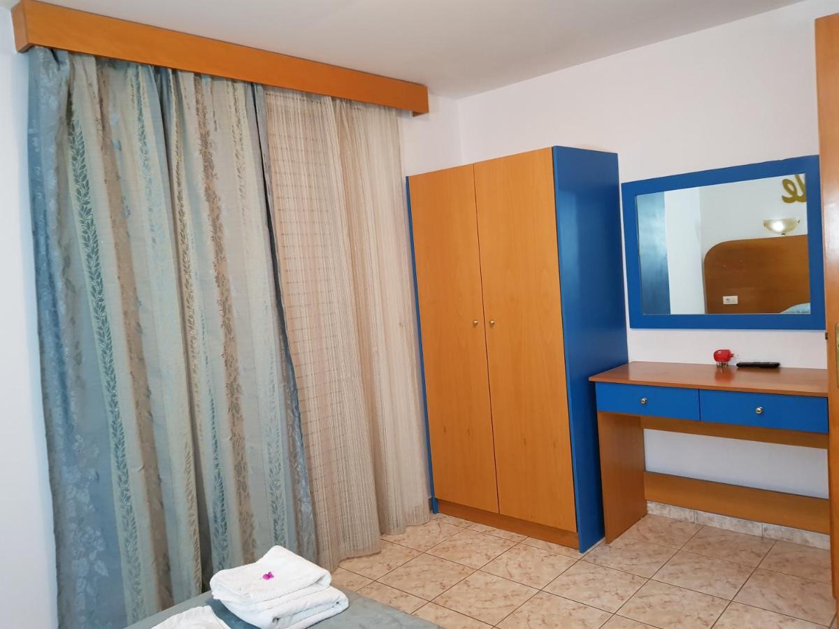 Aspro Spiti Hotel Apartments Тигаки Экстерьер фото