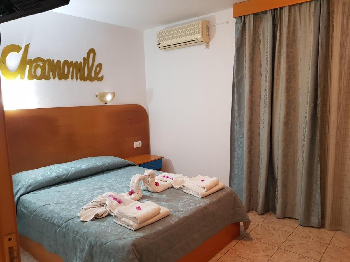 Aspro Spiti Hotel Apartments Тигаки Экстерьер фото