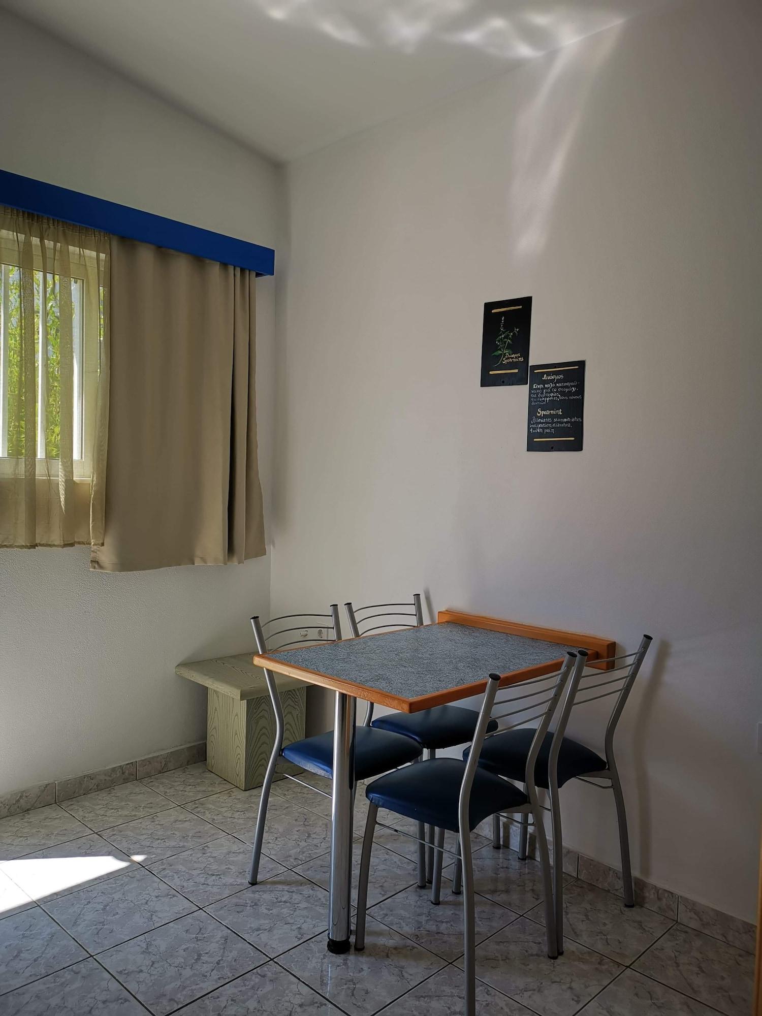 Aspro Spiti Hotel Apartments Тигаки Экстерьер фото