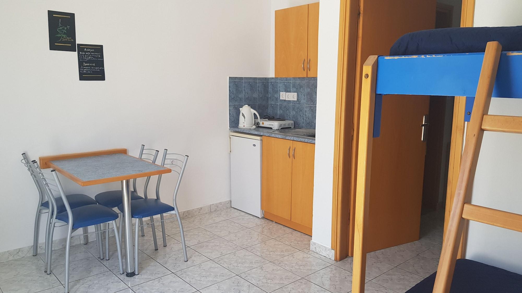 Aspro Spiti Hotel Apartments Тигаки Экстерьер фото