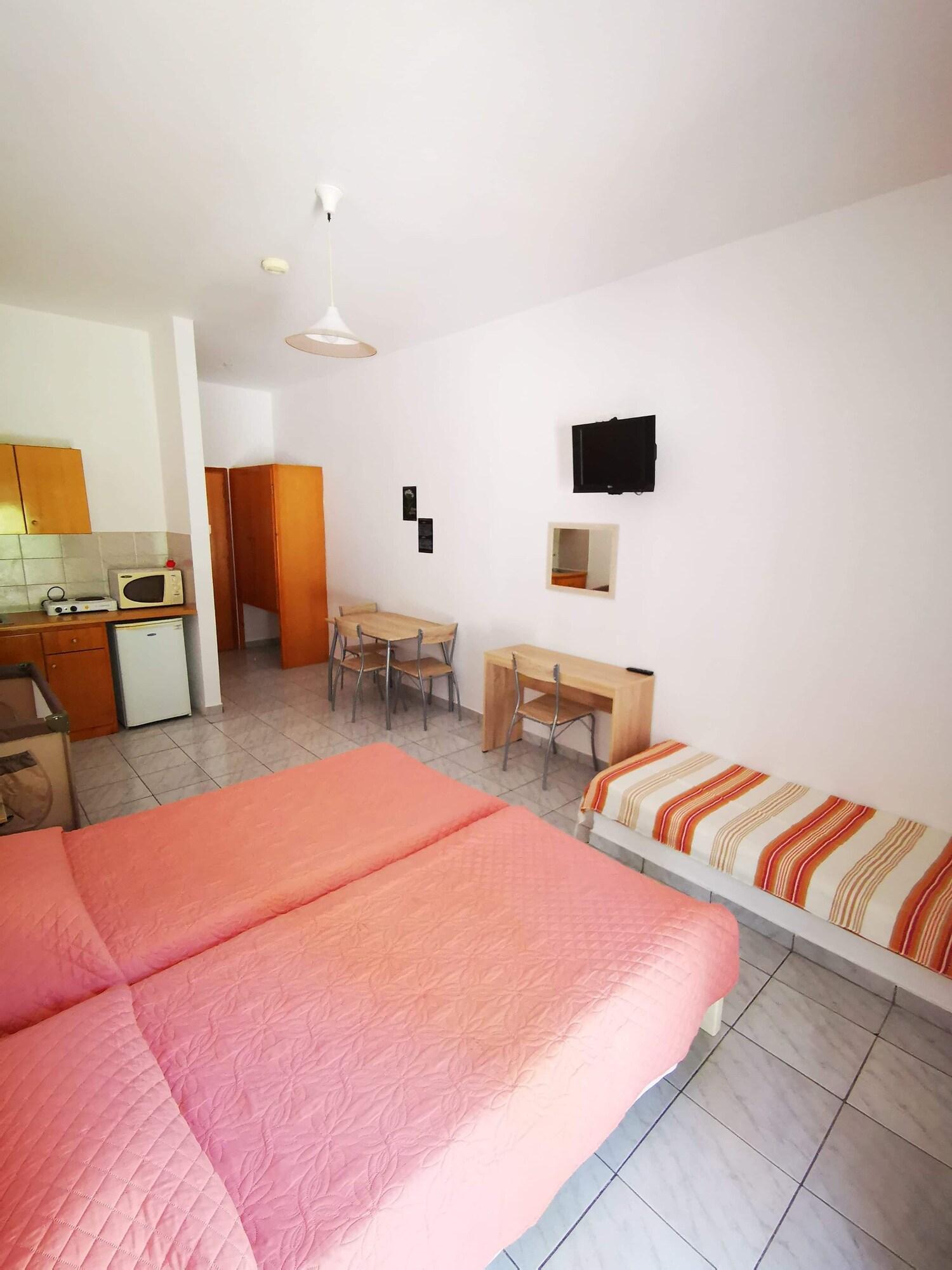 Aspro Spiti Hotel Apartments Тигаки Экстерьер фото